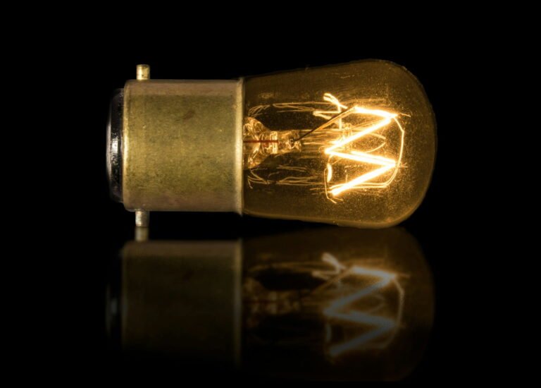 Ampoule pour une hotte